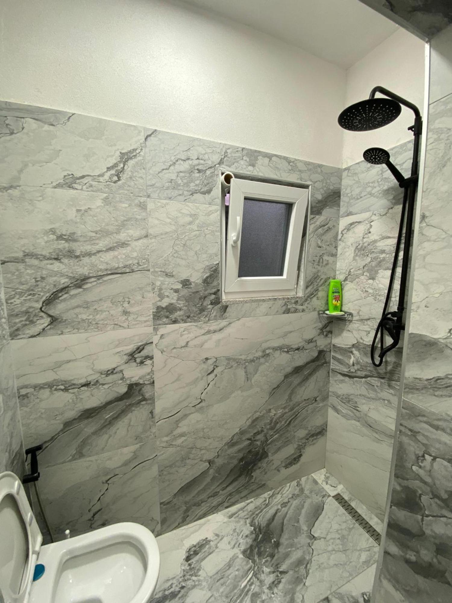 Guest House Korabi Ceren Luaran gambar