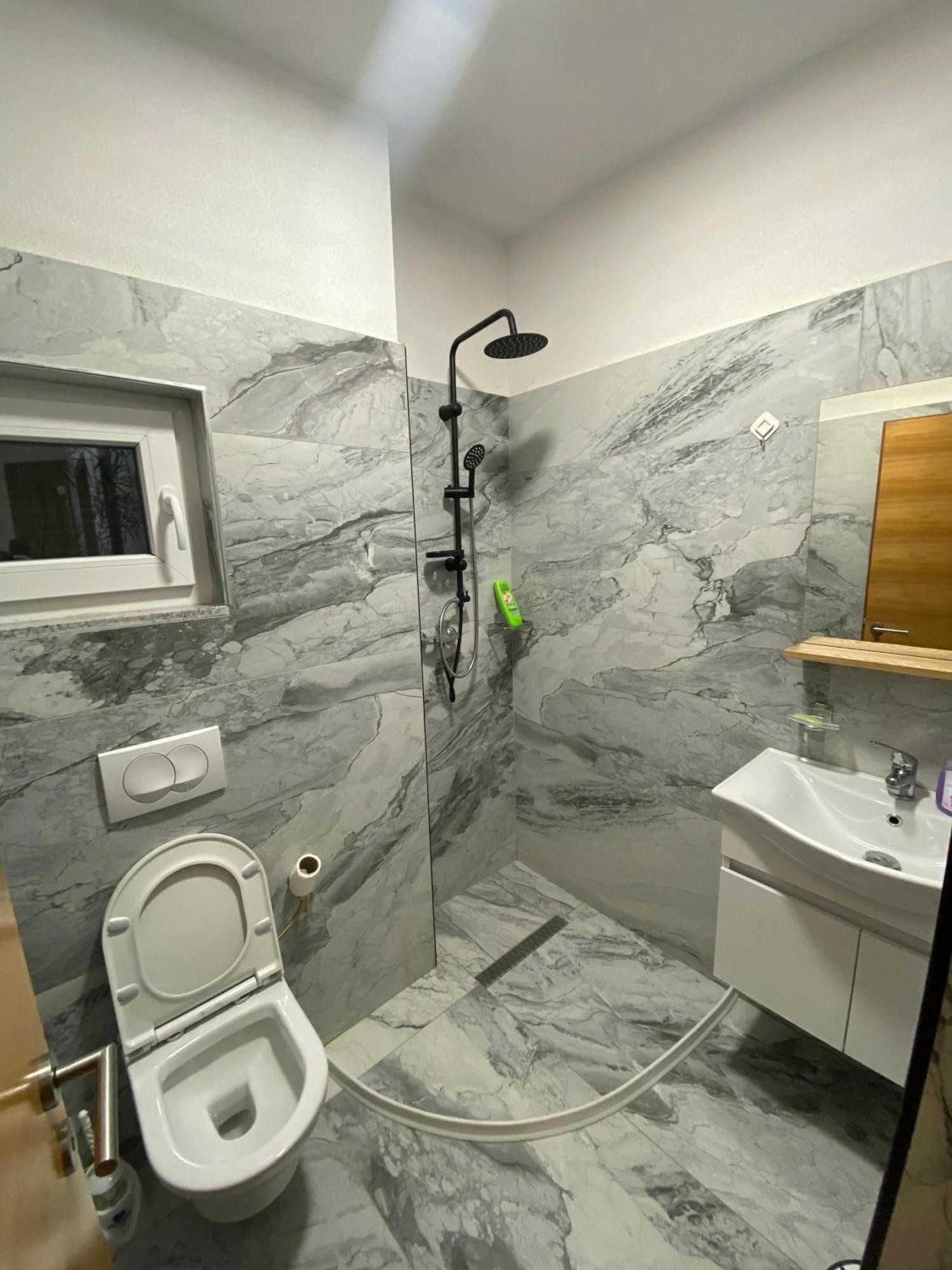 Guest House Korabi Ceren Luaran gambar